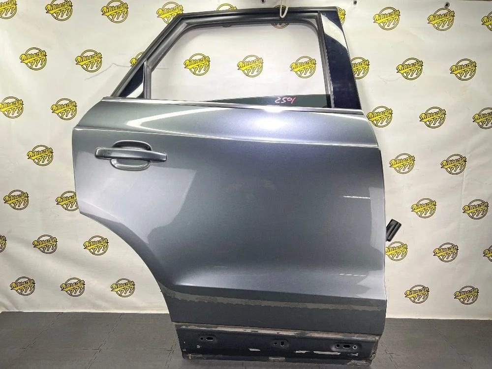 Дверь задняя правая Audi Q3 I (2011—2014)