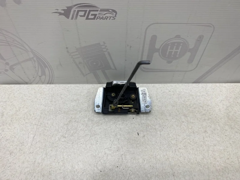 Замок крышки багажника Mercedes-benz ML 2003 W163