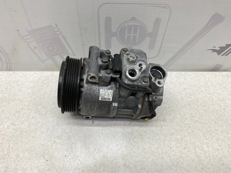 Компрессор кондиционера Mercedes-benz 2008 W211