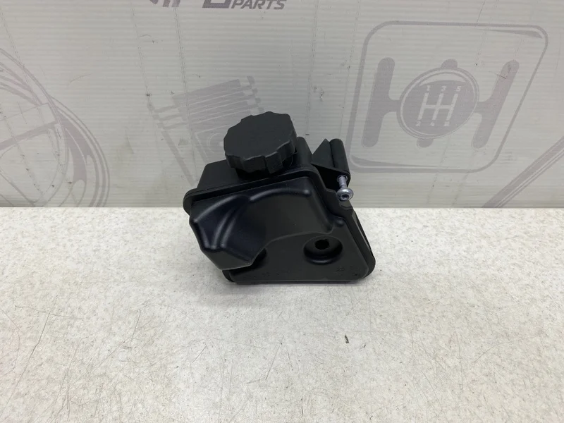 Бачок гур Mercedes-benz ML W164