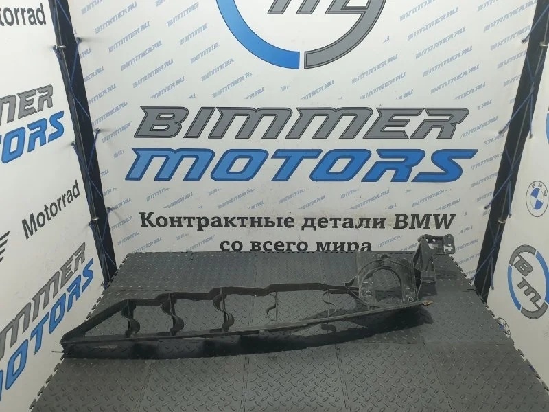 Кронштейн крыла Bmw X6 2013 51657157989 E71 N55B30A, передний левый