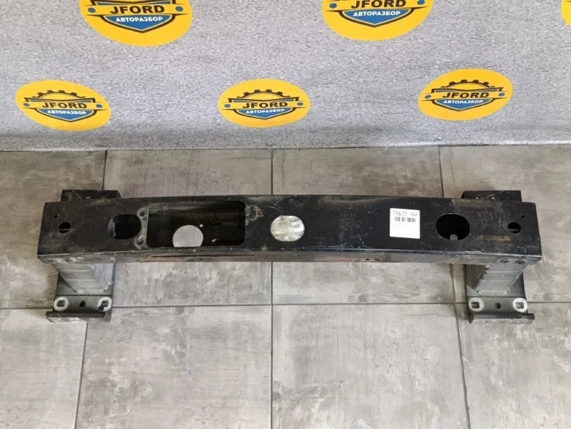 Усилитель бампера Land Rover Range 4 2015 L405