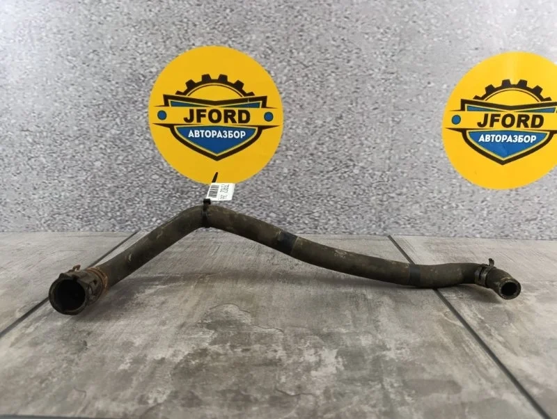 Патрубок системы охлаждения Land Rover Range 4 2015 L405