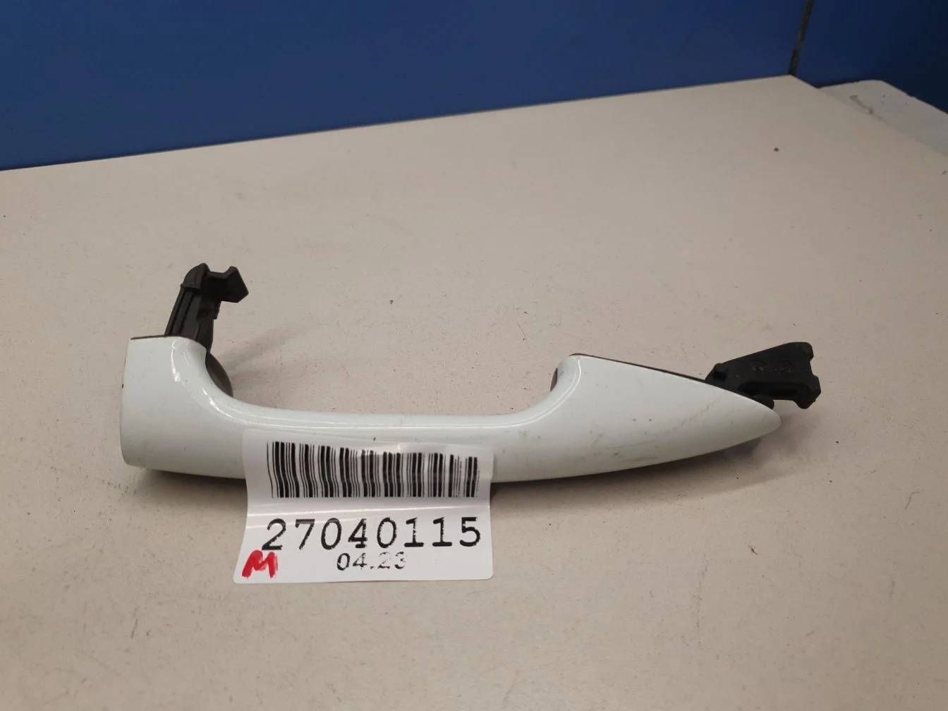 Ручка двери нaружная левая для Hyundai Solaris 2010-2017