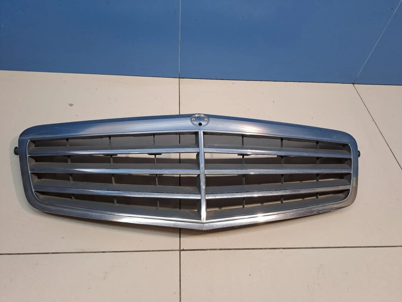 Решетка радиатора для Mercedes E-klasse W212 2009-2016