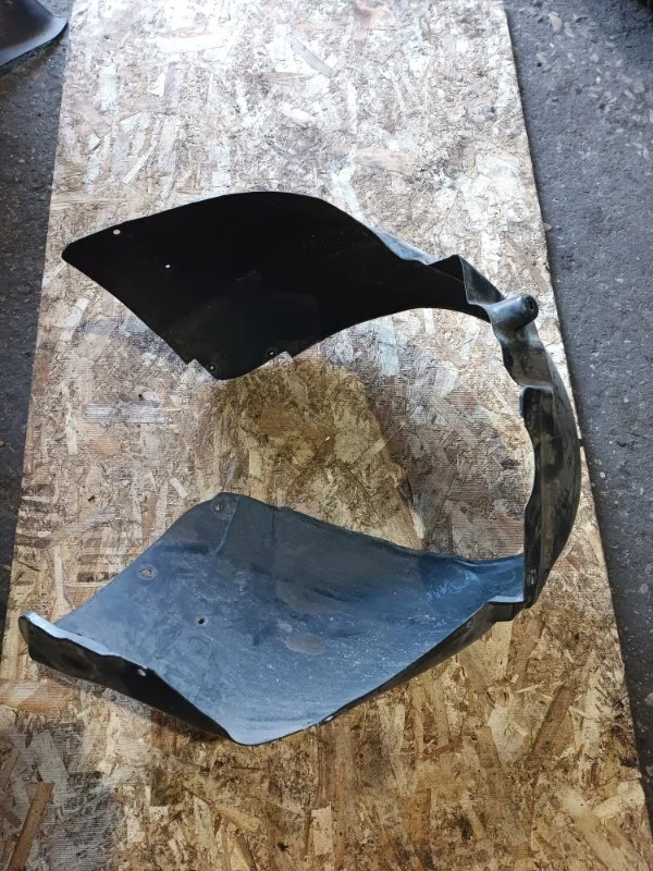 Подкрылок Audi A4 2003 8E5