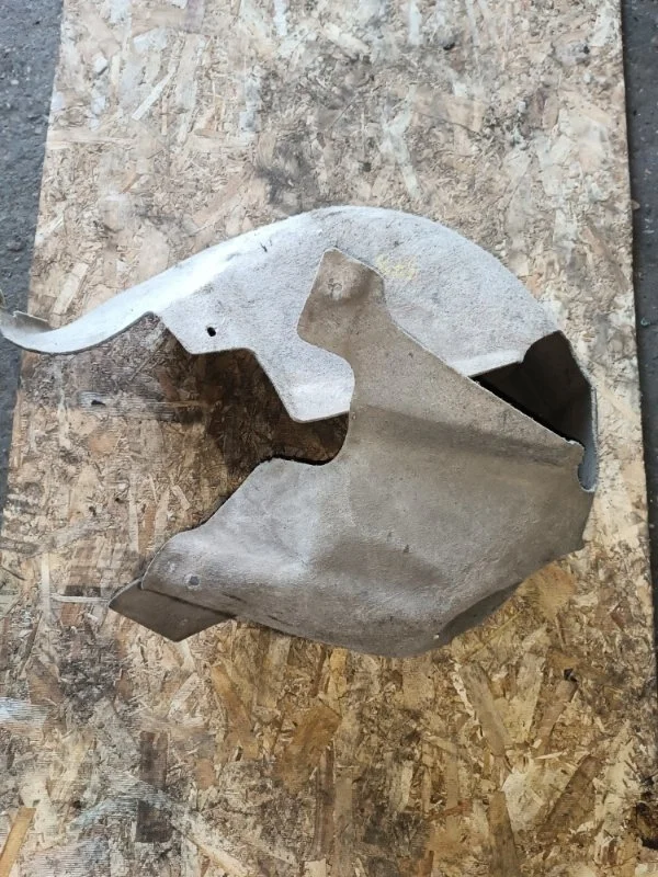 Подкрылок Volkswagen Golf Plus 2007 5M1