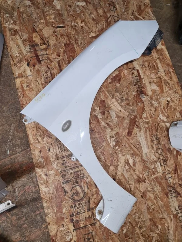 Крыло Peugeot 307 2004 3H