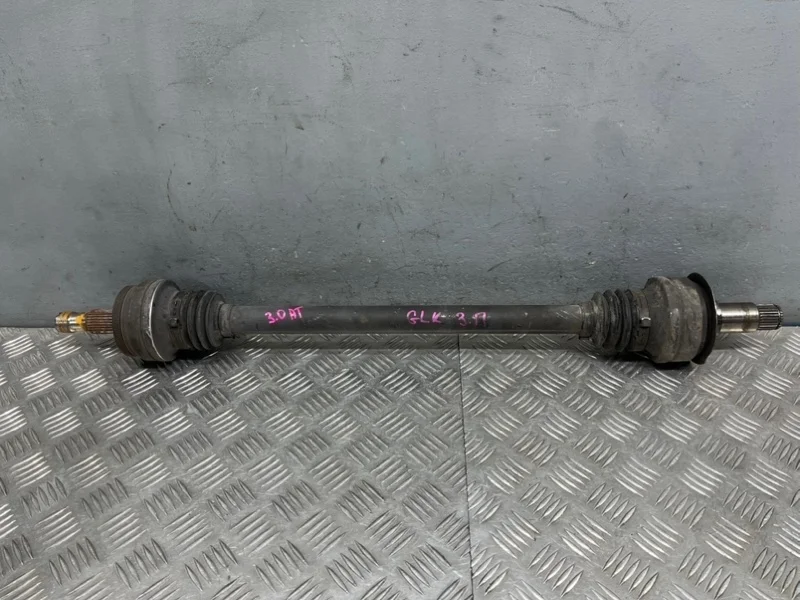 Привод Mercedes GLK X204