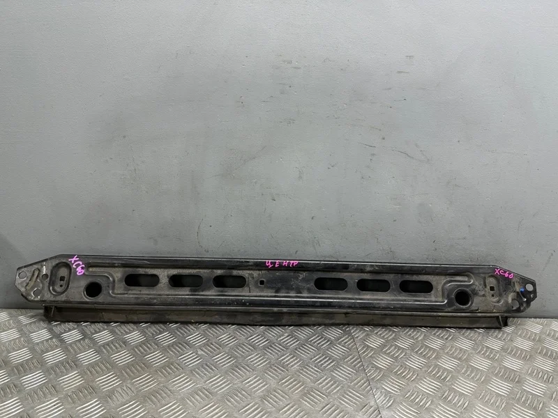 Крепление радиатора Volvo XC60 1 поколение DZ