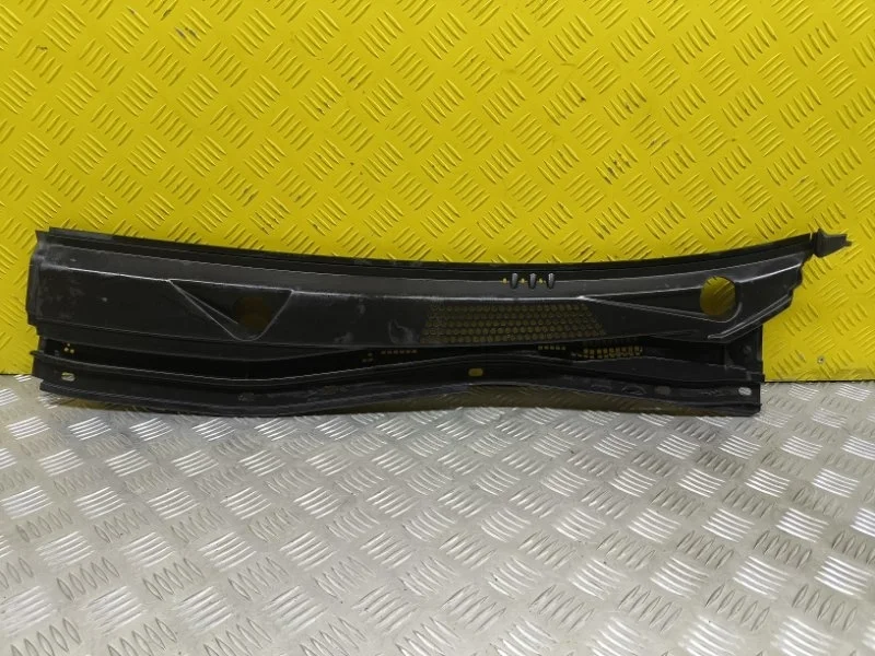 Дождевик Mitsubishi L200 (2006-2015) 2007 MN117709 ПИКАП 2.5 D 4D56