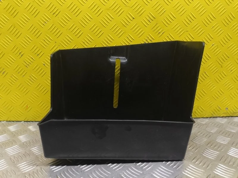 Полка аккумулятора Mitsubishi L200 (2015-2022) 2016 MN179221 ПИКАП 2.4 D 4N15