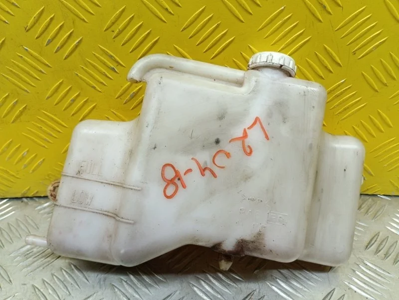 Бачок расширительный Mitsubishi L200 (2006-2015) 2007 MN135072 ПИКАП 2.5 D 4D56