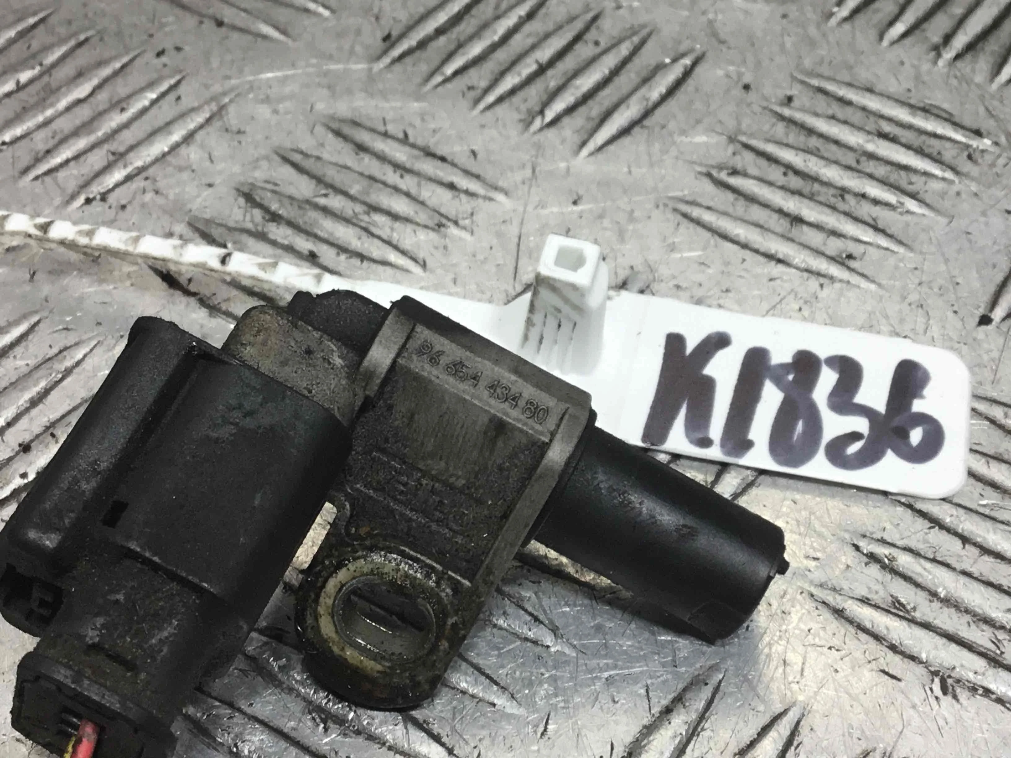 Датчик распредвала Citroen C4 Picasso C4 Picasso (UD) 2006 - 2013 дизель 1.6 HDi Механика Минивэн