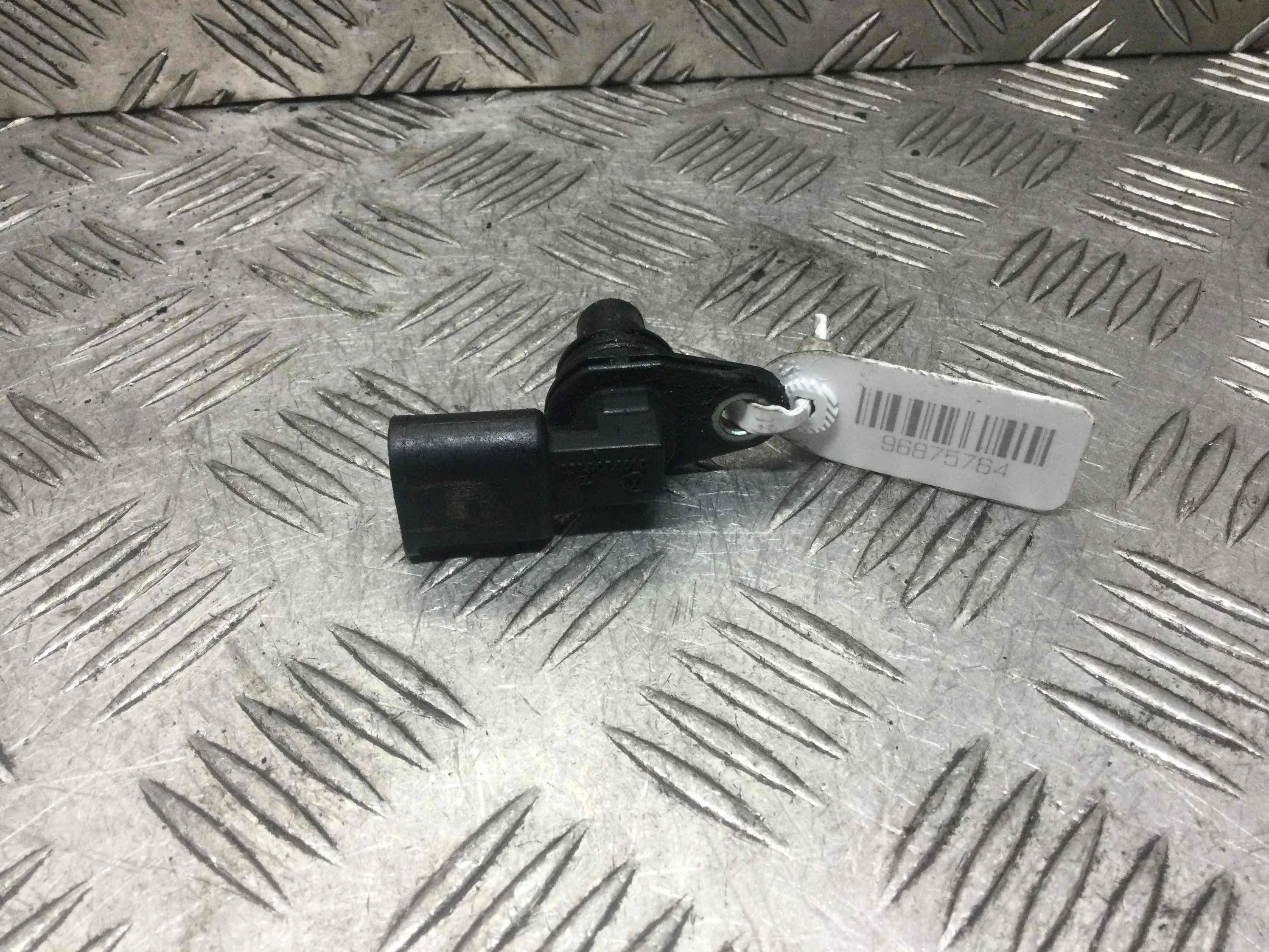 Датчик распредвала Volkswagen Golf 4 поколение (1997-2004) бензин 1.6 i Механика Х/б