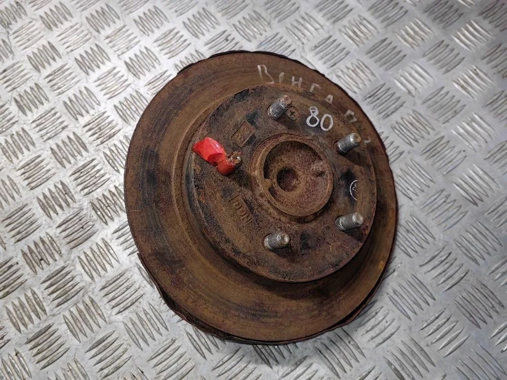 Ступица задняя правая Kia Venga в сборе