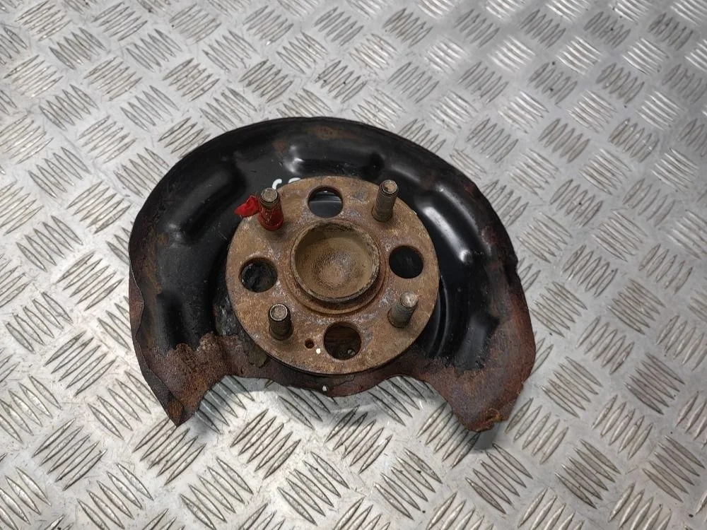 Ступица задняя правая Hyundai Solaris