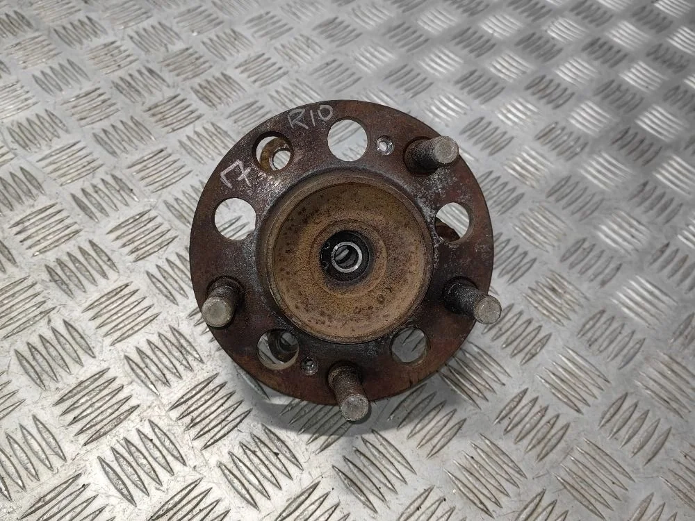 Ступица передняя SsangYong Kyron