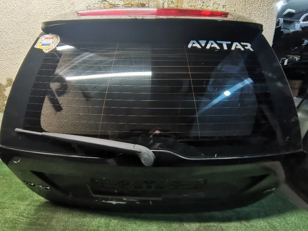 крышка багажника Volvo XC 60