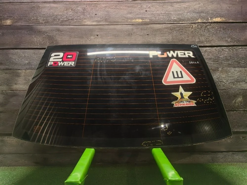 Стекло заднее Chevrolet Lacetti