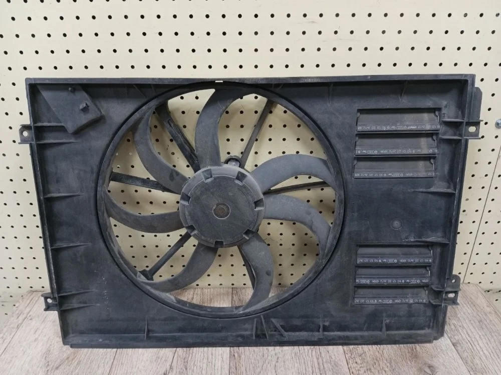 Вентилятор радиатора Skoda Octavia II рестайлинг (2008—2013) Octavia II рестайлинг (2008—2013) 1Z3