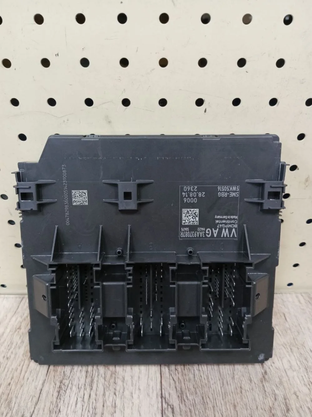 Блок комфорта Volkswagen Passat CC B6 рестайлинг (2012—2017) Passat CC B6 рестайлинг (2012—2017) 358