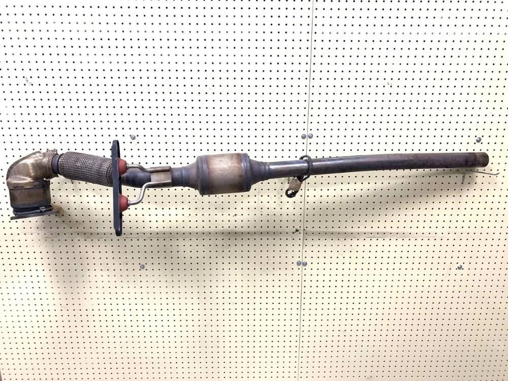 Катализатор Volkswagen Passat CC B6 рестайлинг (2012—2017) Passat CC B6 рестайлинг (2012—2017) 358