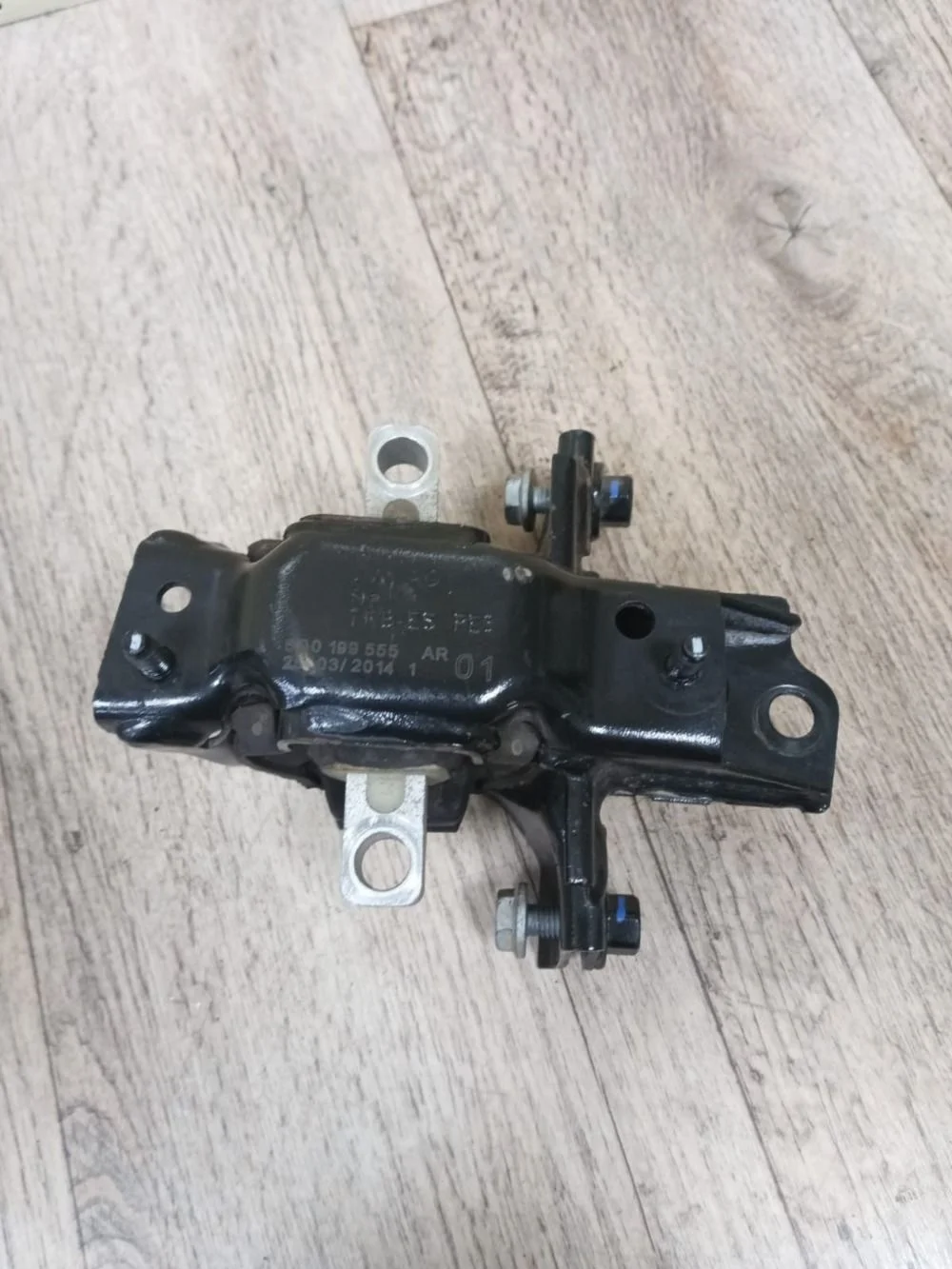 Опора КПП Skoda Fabia II рестайлинг (2010—2014) Fabia II рестайлинг (2010—2014) 5J2