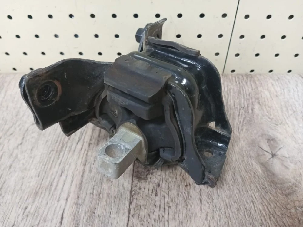 Опора КПП Volkswagen Polo VI (2020—2023) Polo VI (2020—2023) 612,  602,  6C1, 604, 614, 5J2