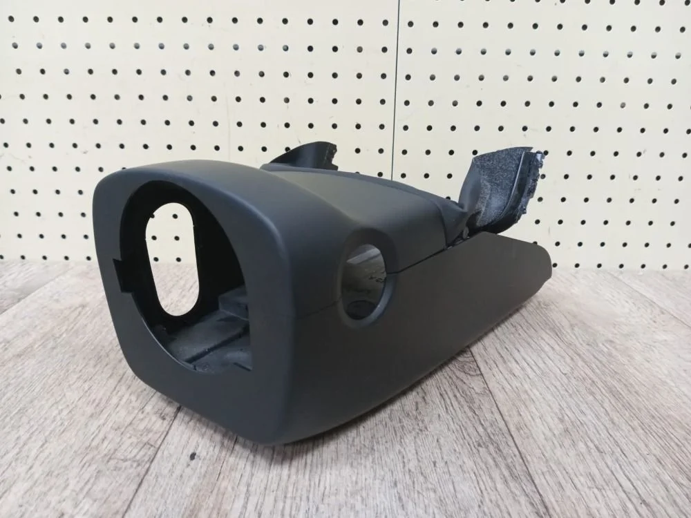 Кожух рулевой колонки Volkswagen Passat B6 (2005—2010) Passat B6 (2005—2010) 358