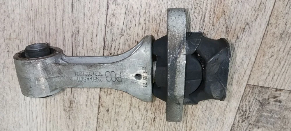 Опора двигателя Hyundai i30 II (2011—2015) i30 II (2011—2015) GD