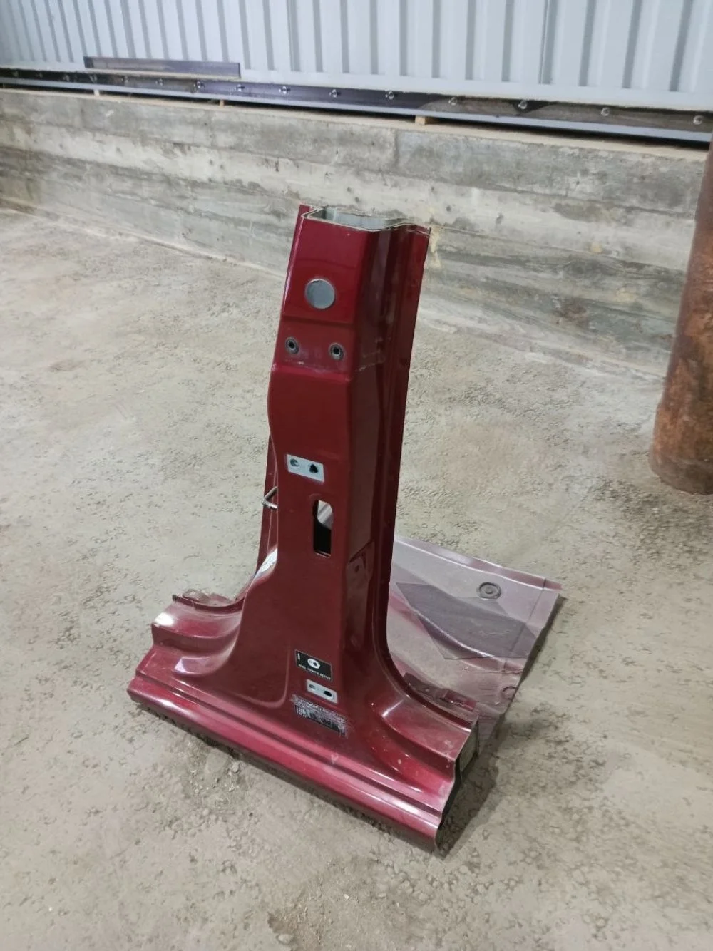 Стойка кузова центральная левая  Volkswagen Polo V Polo V (2009—2015) 612,  602,  6C1