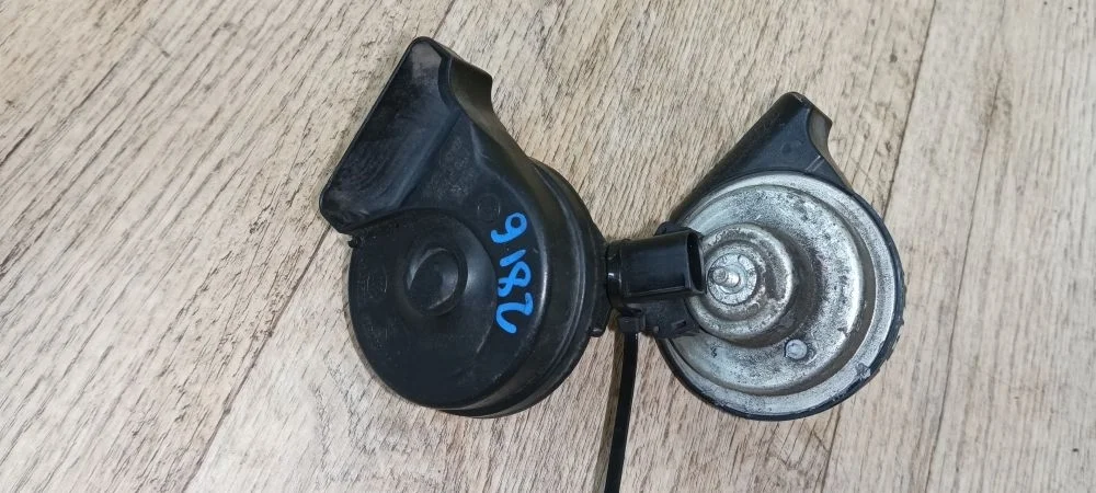 Сигнал звуковой Volkswagen Passat CC B6 рестайлинг (2012—2017) Passat CC B6 рестайлинг (2012—2017) 362, 365, 358, 710, 7N1, 7N2