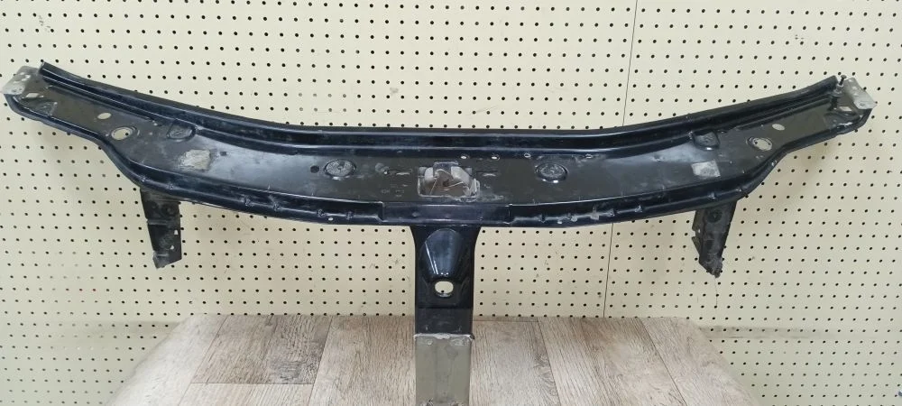 Панель передняя Renault Lоgаn 1, Lada Largus Logan I (2004—2009) F90, R90