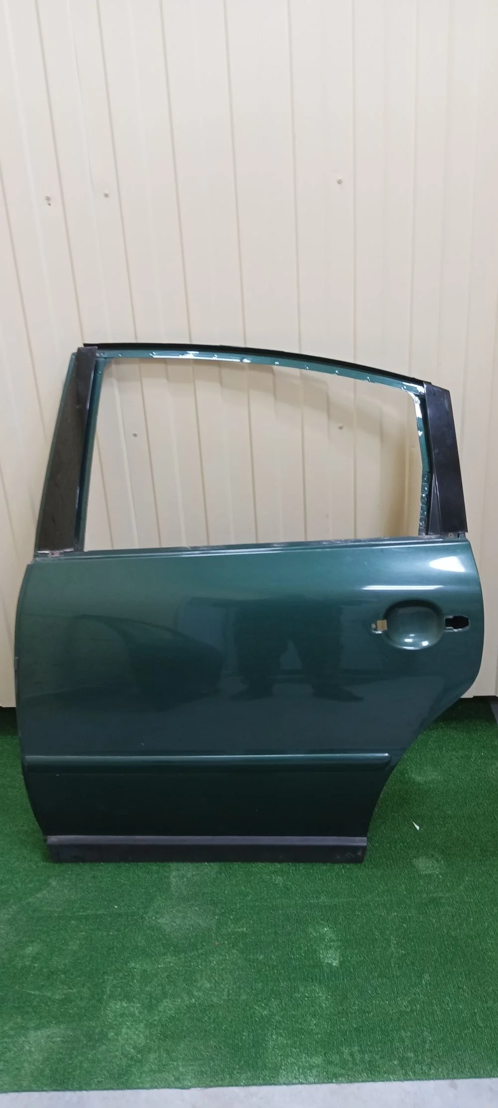 Дверь задняя левая VW Passat B-5 Passat B5 (1996—2001) 3B3