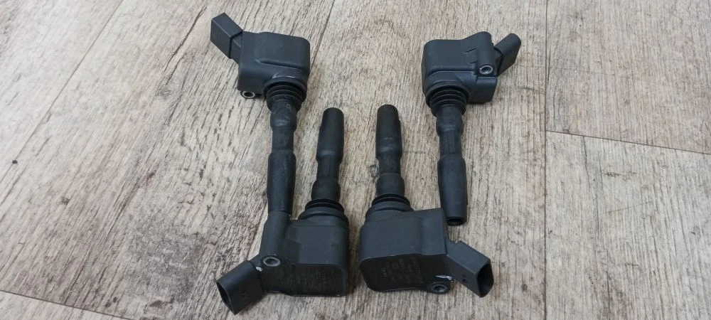 Катушка зажигания Volkswagen Polo V рестайлинг (2015—2020) Polo V рестайлинг (2015—2020) KF1, 5E3, 5E5, NL3, NR3, NG2, 162, 5F1, 5F5, 5F8, NF1, 121, 8X1, 8XA, 8V1, 8VA, 8VS, 8UB, 6R1