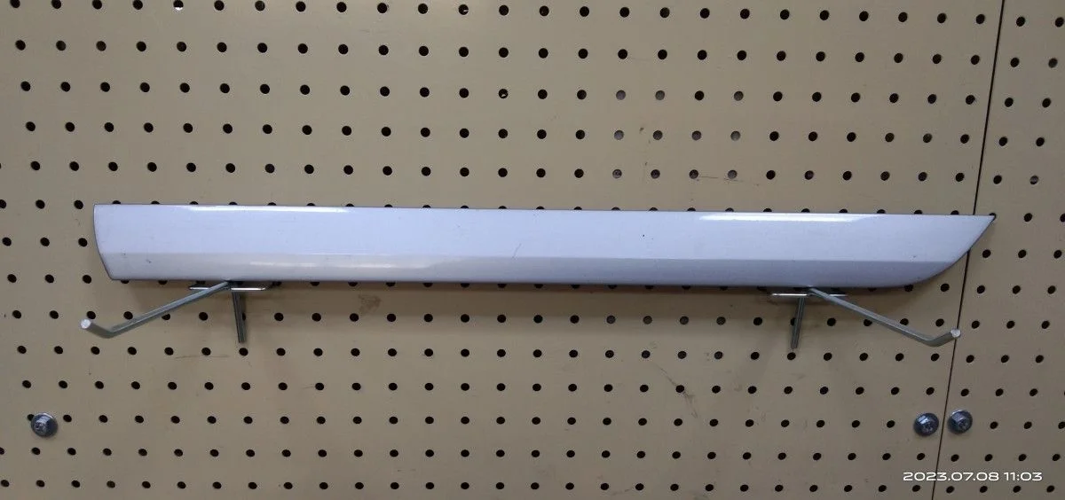 Молдинг двери Audi A3 8P рестайлинг (2004—2008) A3 8P рестайлинг (2004—2008) 8P1, 8PA, 8PAXW, 8PAXX