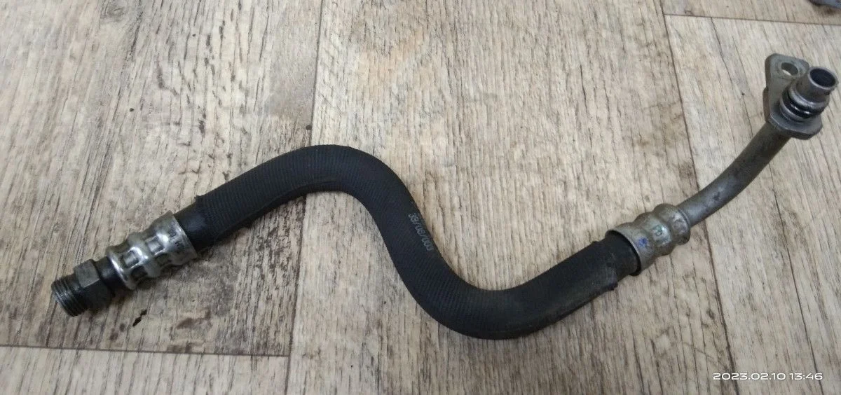 Трубка системы охлаждения АКПП Audi A4 B8 (2007—2012) A4 B8 (2007—2012) 8K2