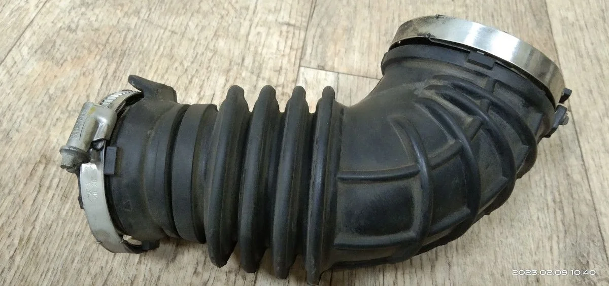 Патрубок воздушного фильтра Audi A4 B8 (2007—2012) A4 B8 (2007—2012) 8K2, B8, 8K