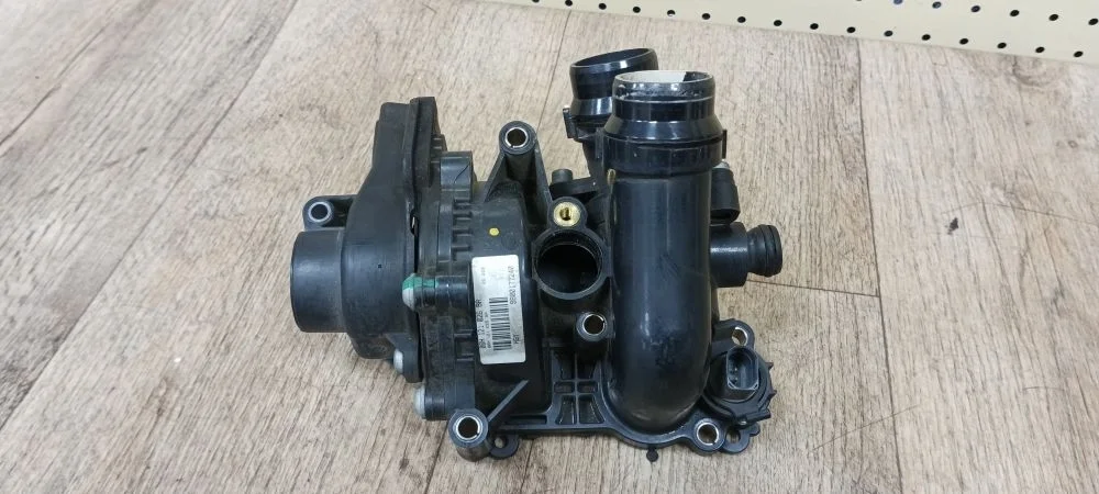 Насос водяной (помпа) Volkswagen Tiguan I (2007—2011) Tiguan I (2007—2011) 5N1