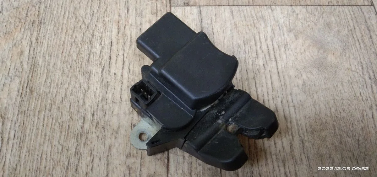 Замок багажника Kia Rio III (2011—2015) Rio III (2011—2015)