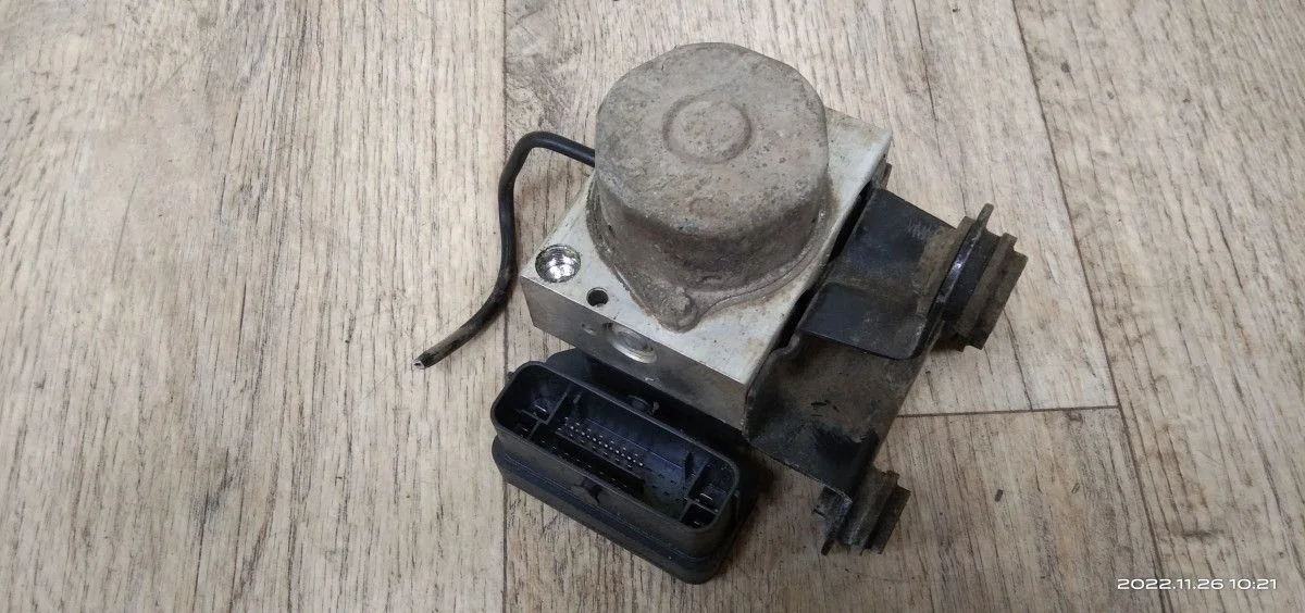 Блок ABS (насос) Volkswagen Polo V (2009—2015) Polo V (2009—2015) 6J1, 6J5, 6J8