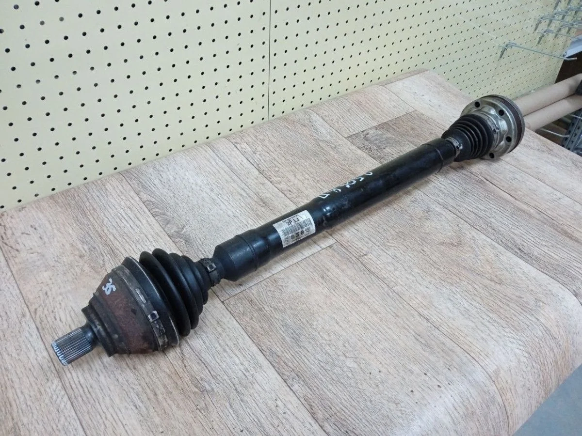 Привод передний правый Skoda Octavia II рестайлинг (2008—2013) Octavia II рестайлинг (2008—2013) 3C2, 3C5, 5P2, 357, 358, 1Z3, 1Z5, 933, 5P1, 5P5, 5P8, 1P1, 3T4, 3T5, 5K1, 8P1, 8PA, 8P7, 8PAXW, 8PAXX