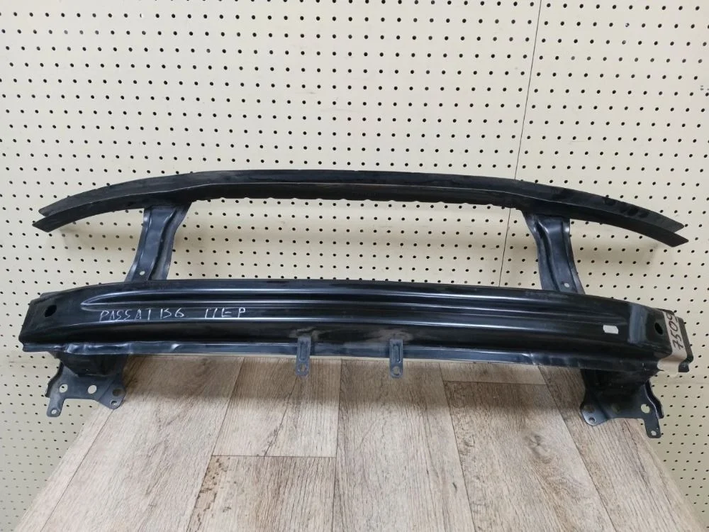 Усилитель переднего бампера Volkswagen Passat B6 (2005—2010) Passat B6 (2005—2010) 3C2, 3C5