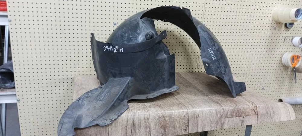 Подкрылок передний правый Фольксваген Пассат Б7 Passat B7 (2010—2015) 362, 365