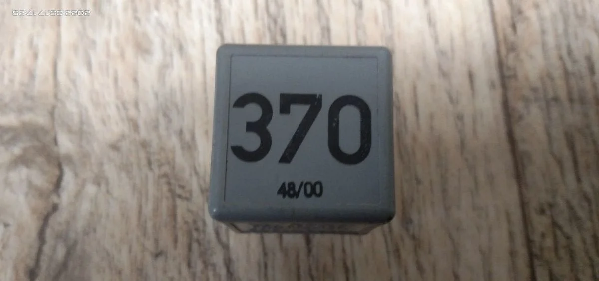 Реле Volkswagen Passat B6 (2005—2010) Passat B6 (2005—2010) 3C2