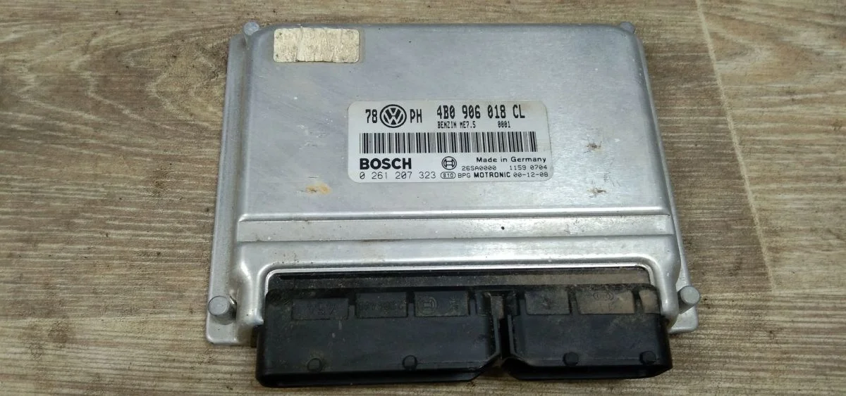 Блок управления двигателем Volkswagen Passat B5 рестайлинг (2000—2005) Passat B5 рестайлинг (2000—2005) 3B3