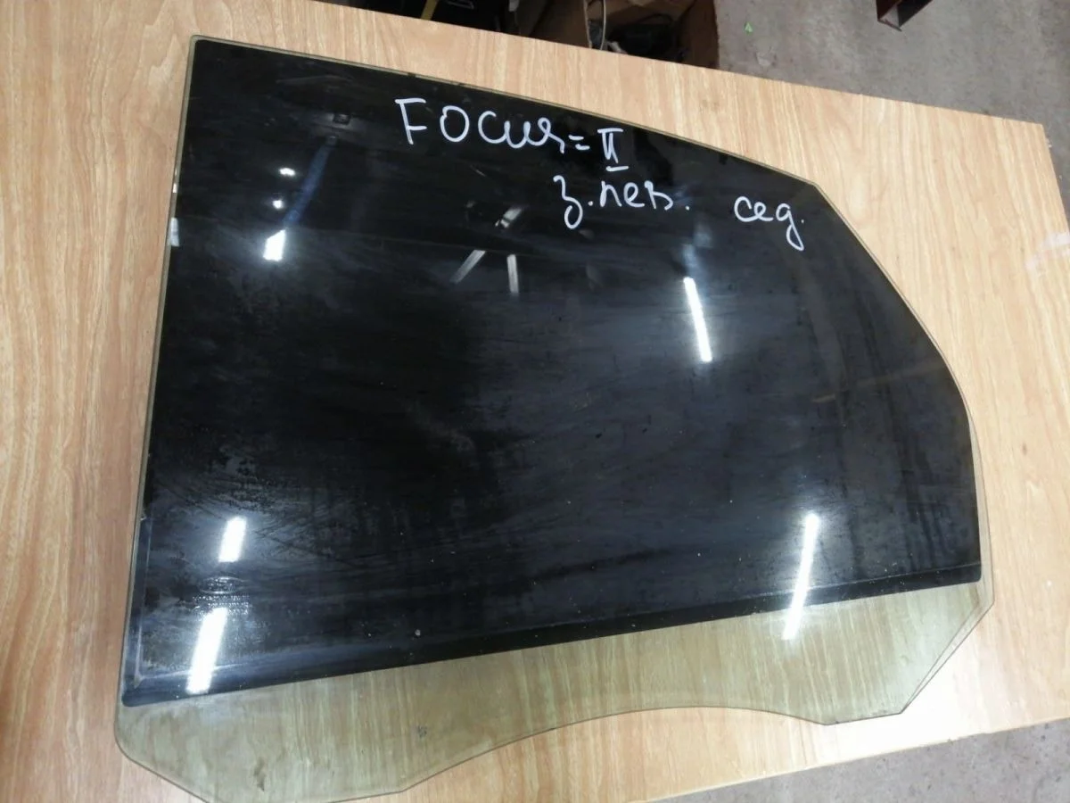 Стекло двери задней Ford Focus II (2005—2008) Focus II (2005—2008)