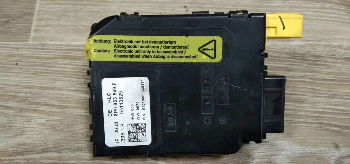 Блок электронный Audi A3 8P рестайлинг 2 (2008—2013) A3 8P рестайлинг 2 (2008—2013) 8P