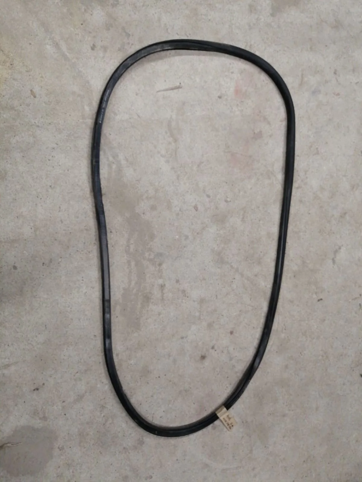 Уплотнитель двери Skoda Octavia II (2004—2009) Octavia II (2004—2009) 1Z3, 1Z5, 933